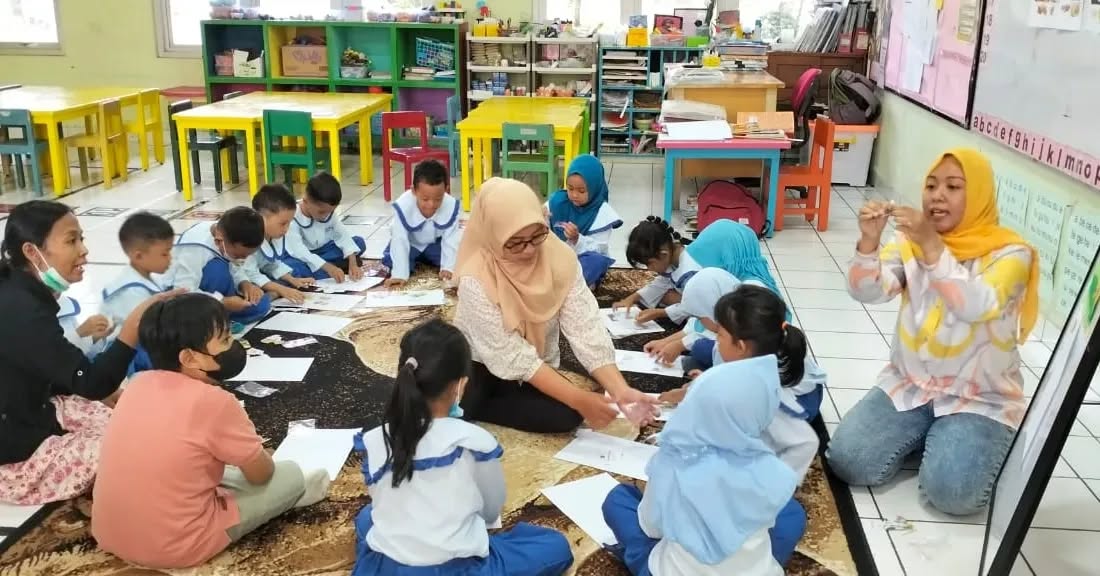 Program Kemitraan Orang Tua dan Sekolah Model